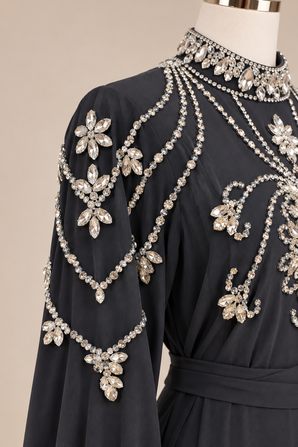 SUMAYYAH ABAYA (BLACK)