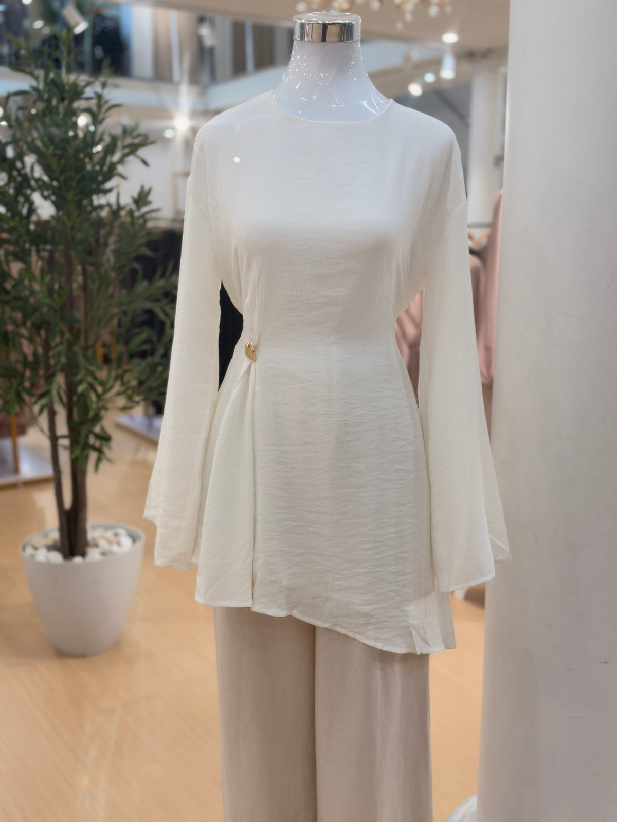 NADINE CRINKLE TOP (WHITE)