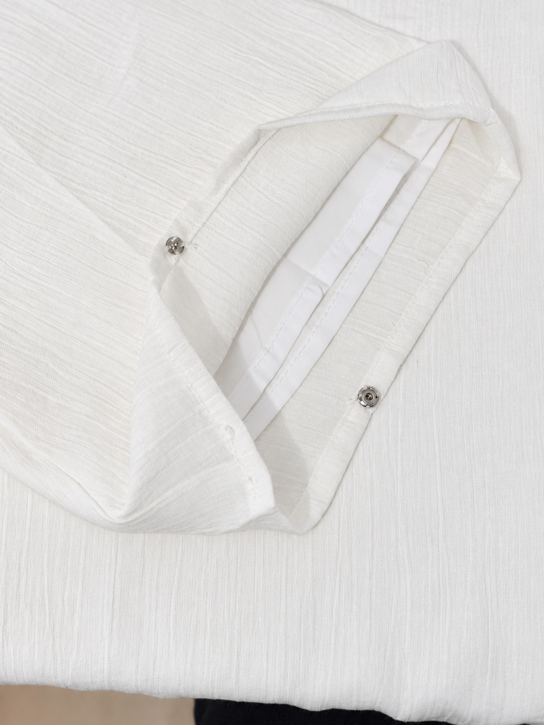 NADINE CRINKLE TOP (WHITE)