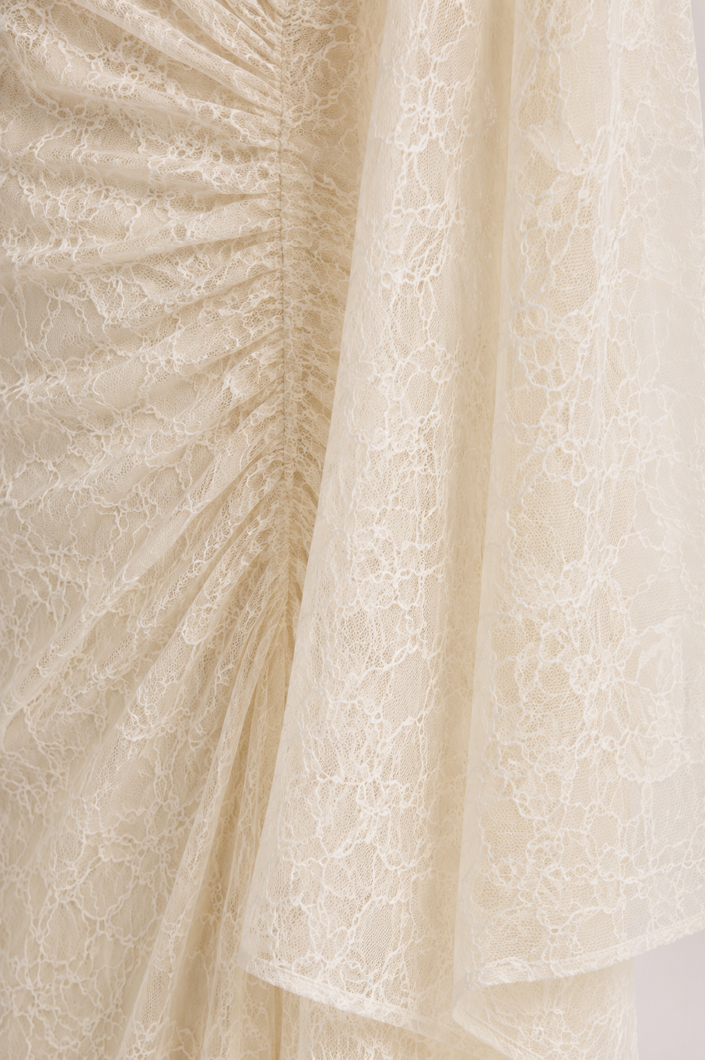 LYANA EVENING DRESS (CREAM)